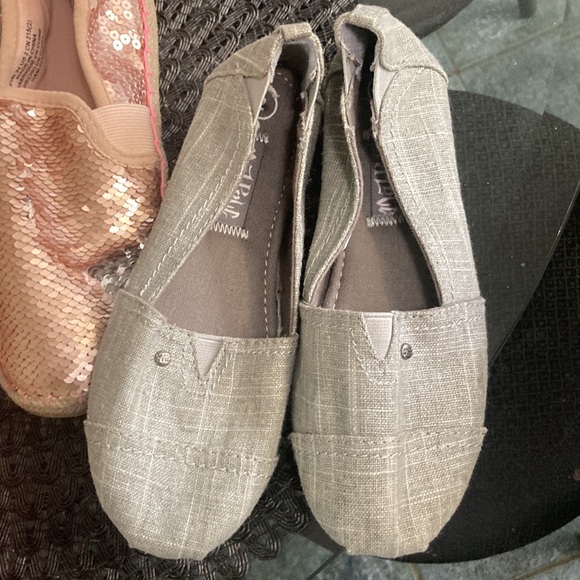 3 pairs flats/espadrilles/shoes - Picture 4 of 7